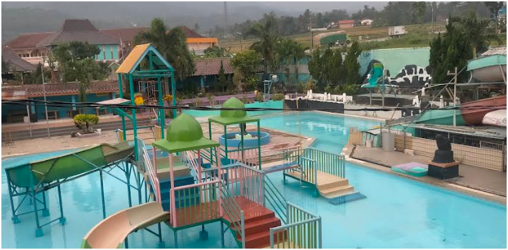 Kolam Renang Sahabat Alam 